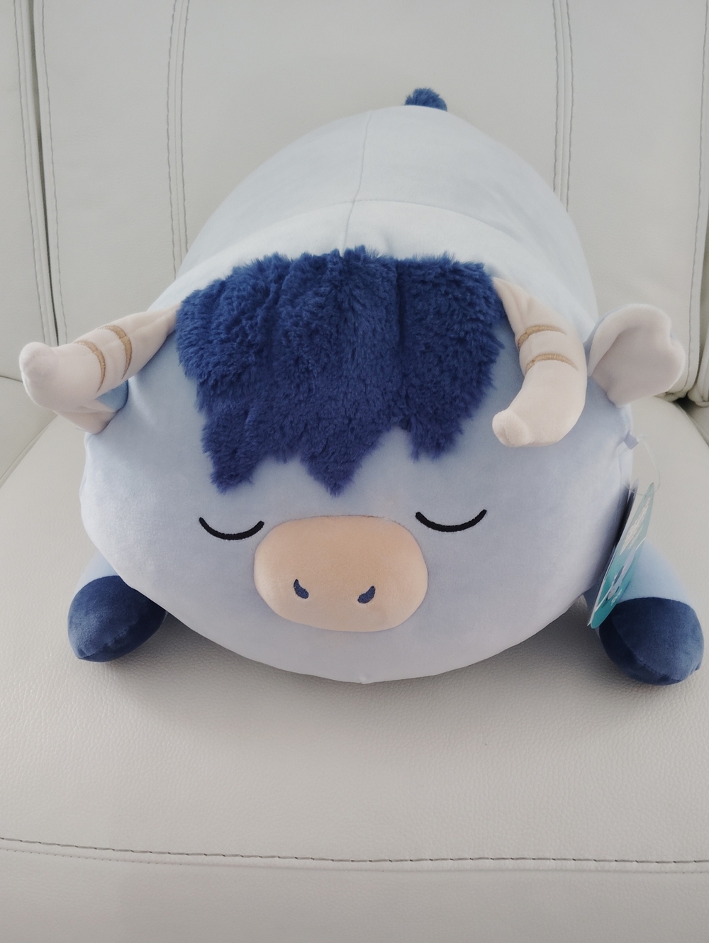 Squishmallows 18" Jumbo Toro Blue Highland Cow Sleepamallow NWT